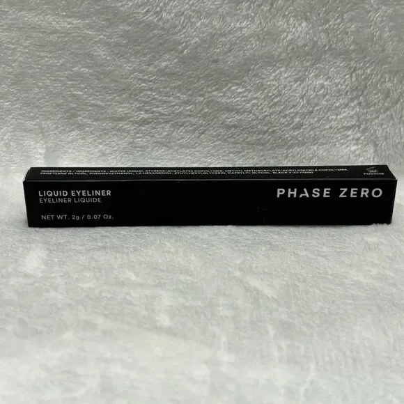 Phase Zero liquid eyeliner - Picture 4 of 6